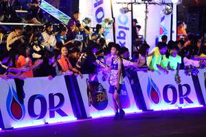 BIB: 
                            <button type="button" onclick="openModal(24271739)" class="btn btn-primary btn-sm float-right btn-popup" data-toggle="modal" data-target=".modal-high-quality">
                        <i class="fas fa-shopping-cart"></i> Add to Cart
                    </button>
                                            <button type="button" onclick="isThisMe(24271739, true)" class="btn btn-success btn-sm float-right btn-popup btn-isme hidden" data-toggle="tooltip" data-placement="bottom" title="นี่คือรูปของคุณใช่ไหม คลิกที่นี่เพื่อเอาเข้าอัลบั้ม">
                        <i class="fas fa-plus"></i> Add to album
                    </button>
                    <button type="button" onclick="isThisMe(24271739, false)" class="btn btn-warning btn-sm float-right btn-popup btn-isnotme hidden">
                        <i class="fas fa-ban"></i> Remove from album
                    </button>